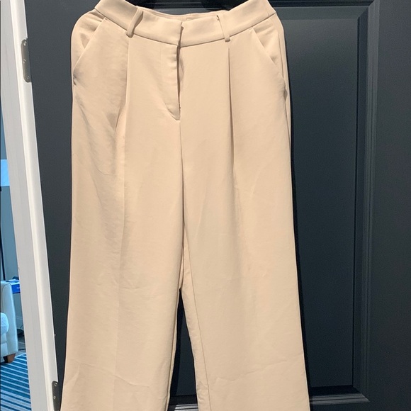 Elegant Cream Wide-Leg Pants - Picture 1 of 2